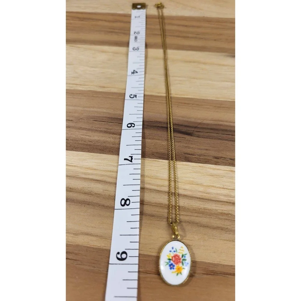 Vintage Glass Oval Floral Pendant Necklace Gold Tone Brass Chain Delicate